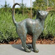 Beautiful Cat Statue Vintage Resin