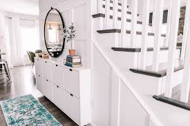 small entry makeover with tons of