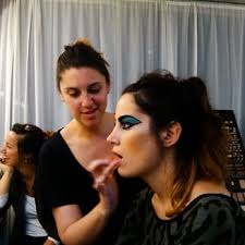 makeup artists near int tomkinson