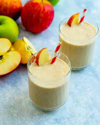 apple smoothie a couple cooks