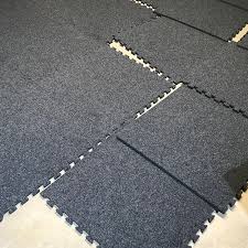 how to install carpet puzzle squares