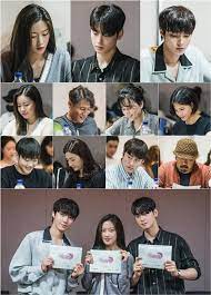 True beauty stars moon ga young, astro's cha eun woo, and hwang in yeop recently sat watch the interview below! V Live