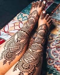 the expert guide to henna tattoos