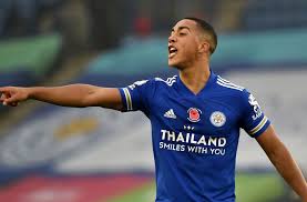 Leicester city star youri tielemans continues to be linked with a move to liverpool in this summer's transfer window. Youri Tielemans Has Opened Talks With Leicester City Over A New Deal Football Corner