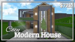 These cute bloxburg houses do have certain steps to be followed to build them properly. Bloxburg Cozy Modern House Speed Build Youtube