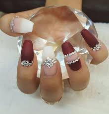 Here are some tips for you to keep use them sparingly as they can pop off very easily. 27 Stunning Prom Nail Art Designs Pictures Sheideas