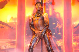 In his recent appearance on the tonight show starring jimmy fallon, lil nas x opened up about the experience, from the. Lil Nas X Suffers Wardrobe Malfunction On Snl Rap Up