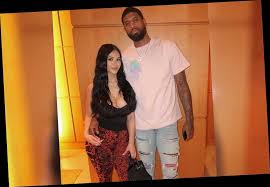 Daniela rajic is an american model who is most known for being the girlfriend of paul george. Paul George Trolls Himself With Daniela Rajic Engagement Post Thejjreport