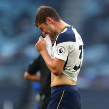 Davies is a speedy centreman who works hard and gets into good scoring areas. Ben Davies Responds To Jose Mourinho S Lazy Comments After Tottenham Defeat Football London