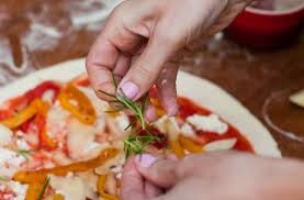 Le prix du cours de cuisine où l'on mange sur place comprend : 10 Meilleurs Cours De Cuisine A Montepulciano Reservez En Ligne Cookly
