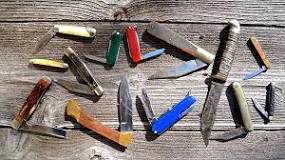 M&P Shield Dagger Folding Knife