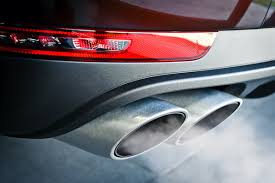 4 exhaust smells you should be familiar
