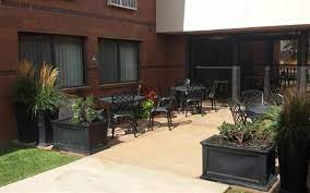 Yes, it offers wheelchair access, reduced mobility rooms, and facilities for disabled guests. Inn At The Canyons Monticello Ut Meeting Venue