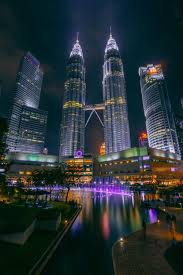 Petronas twin towers are the tallest twin towers in the world, and its status has remained unchallenged since 1996. 10 000 Best Petronas Twin Towers Photos 100 Free Download Pexels Stock Photos