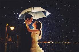 Sau đám cưới trời mưa là điềm may mắn hay xui rủi trong hôn nhân?