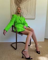 She has been modeling for victoria's secret since 2011 and became a victoria's secret angel in april 2015. Elsa Hosk S Feet Wikifeet