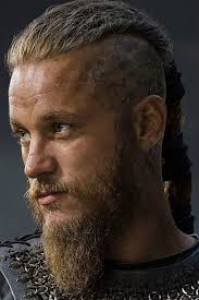 Social platforms such as instagram and pinterest are now flooded with pictures of normal men all over the world going viking on their hair. 18 Modern Viking Hairstyles For Real Warriors Viking Hair Long Hair Styles Men Hair And Beard Styles