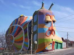 Kết quả hình ảnh cho những ngôi nhà kỳ dị