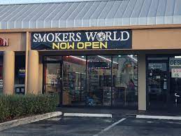 Smoker's World | North Miami FL