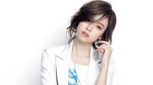 In 2003, han discovered by food corporation binggrae. Han Hyo Joo Biography Husband And Other Facts You Need To Know Celebtap