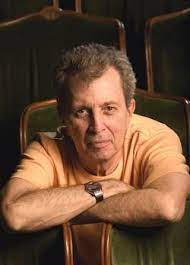 Daniel filho is a 83 year old brazilian film/tv producer born on 30th september, 1937 in rio de. Daniel Filho Adorocinema