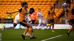 With edinson cavani still lacking match fitness and anthony martial unimpressive leading the line last time out, mason greenwood will play up . Wolves 1 2 Manchester United Nuno Espirito Santo Beaten In Final Game Bbc Sport