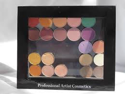 is it a dupe of z palette pac