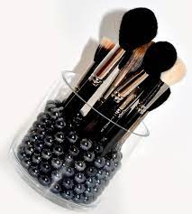 storage solutions brushes