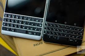 Blackberry Key2 Le Vs Blackberry Key2 Smartphone Spec