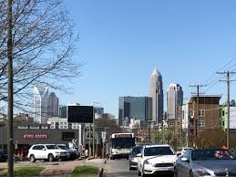 costs to live in charlotte
