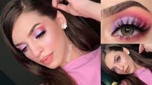 pink and purple eye makeup look