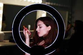 best led ring light features for makeup