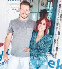 But she makes it clear here that she's grateful to her husband for being such an amazing father. Chelsea Houska Welcomes Her Fourth Child Daughter Walker June People Com