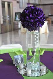 Glass Vases Add A Touch Of Elegance To
