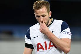 Tottenham hotspur interim boss ryan mason said he expects harry kane to remain 100% committed to the club for their final two matches and that he has not spoken to the striker about his future. He Looks So Annoyed Can Only Mean One Thing Tottenham Fans React As Footage Emerges