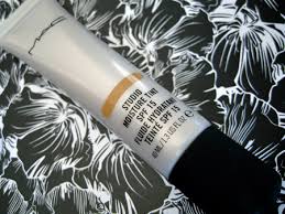 mac studio moisture tint spf 15