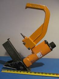 iii hammer actuated cleat nailer