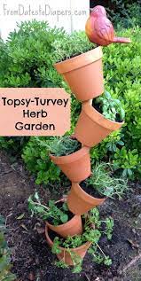 Topsy Turvey Herb Garden Jardim