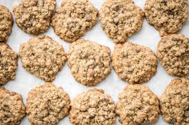 chewy chocolate chip oatmeal cookies