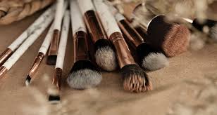 coconut oil for cleaning makeup brushes
