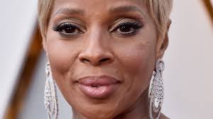 mary j blige s red carpet glow