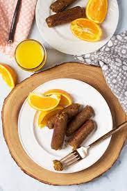 vegan maple breakfast sausage links