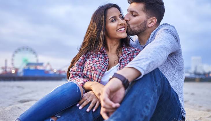 What to Look For in a Relationship: 23 Traits of a Happy Romance