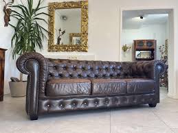 chesterfield 3 seater sofa in leather
