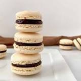 How do you make Italian macarons?