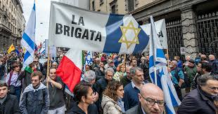 Milano, Procura chiede il rinvio a giudizio per quattro antagonisti che  attaccarono la Brigata ebraica durante le celebrazioni del 25 aprile - Il  Fatto Quotidiano