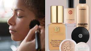 minimize large pores with foundation