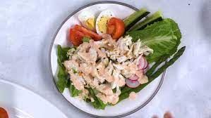 Classic Crab Louie Salad gambar png