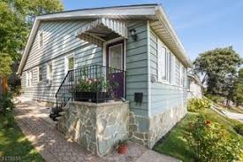 bloomfield nj homes for