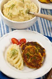 Look no additionally than this checklist of 20 finest recipes to feed a crowd when you require remarkable concepts for this recipes. 18 Best Sides For Crab Cakes